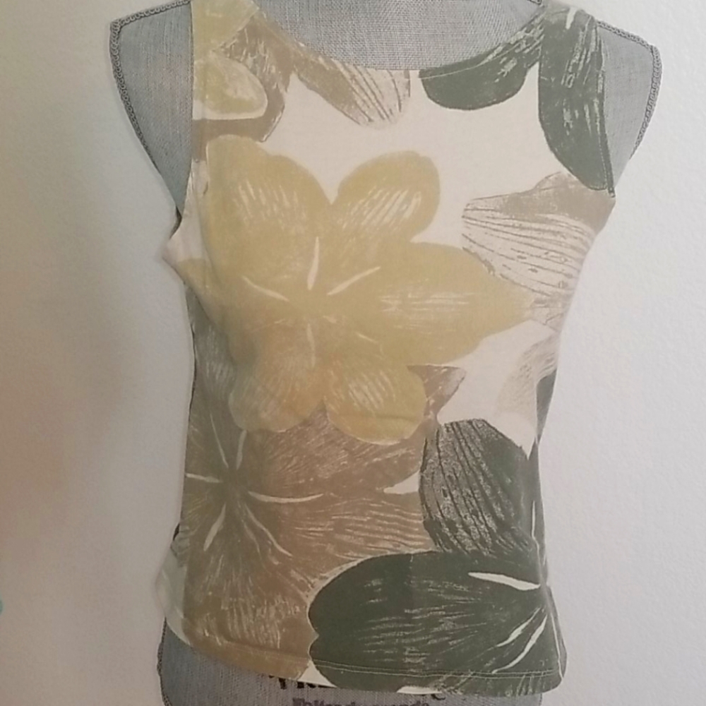 CITY DKNY Floral Tank Top in Neutrals